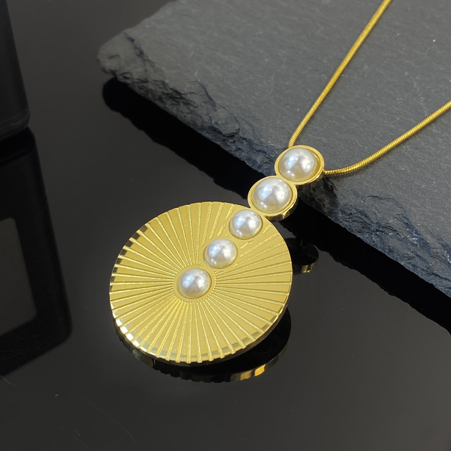 Simple Gold Eight Awn Star Titanium Steel Necklace