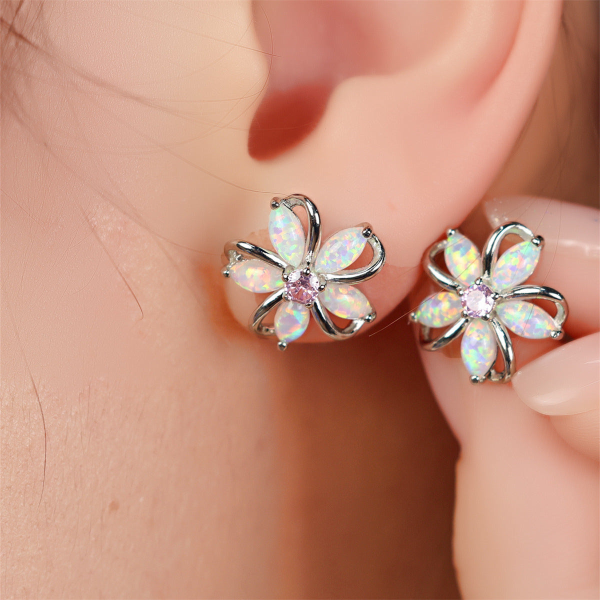 Women's Cherry Blossom Fashion Simple Stud Earrings