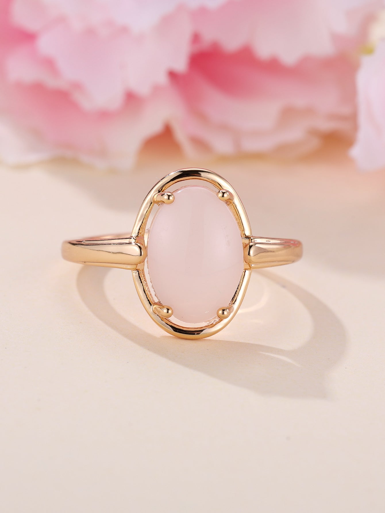 Champagne Gold Frosted BW392 Egg Ring
