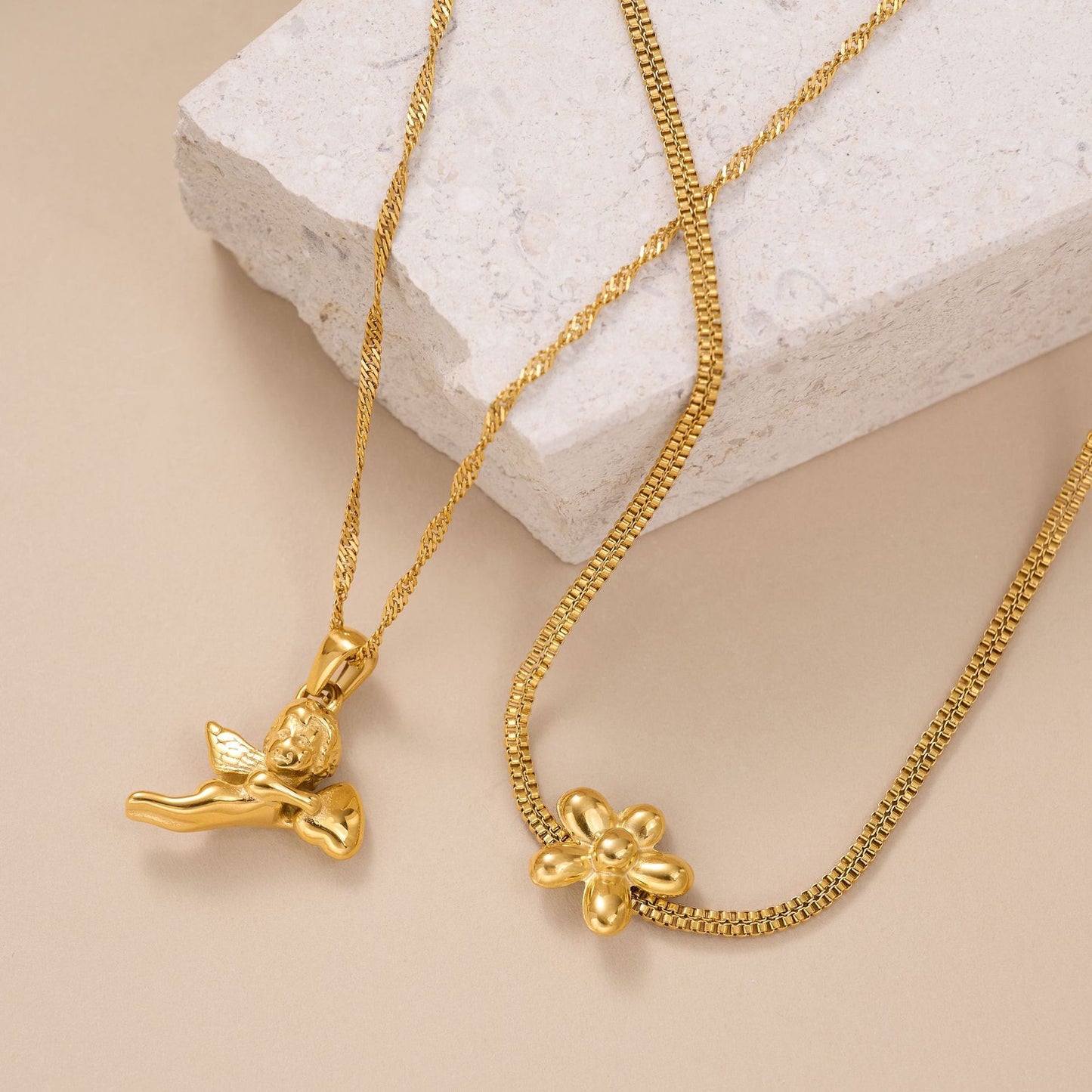 8K Gold Plated Titanium Steel Water Ripple Necklace Angel Little Heart Choker Necklace